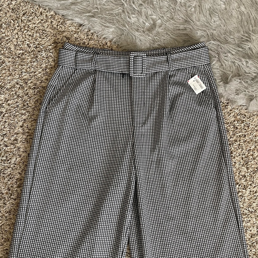 kathy ireland Women’s Black and White Houndstooth Trousers - Picture 3 of 13